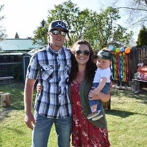 Meet your Posher, Cody